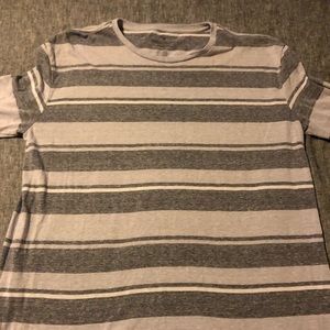 L American Eagle Sweater